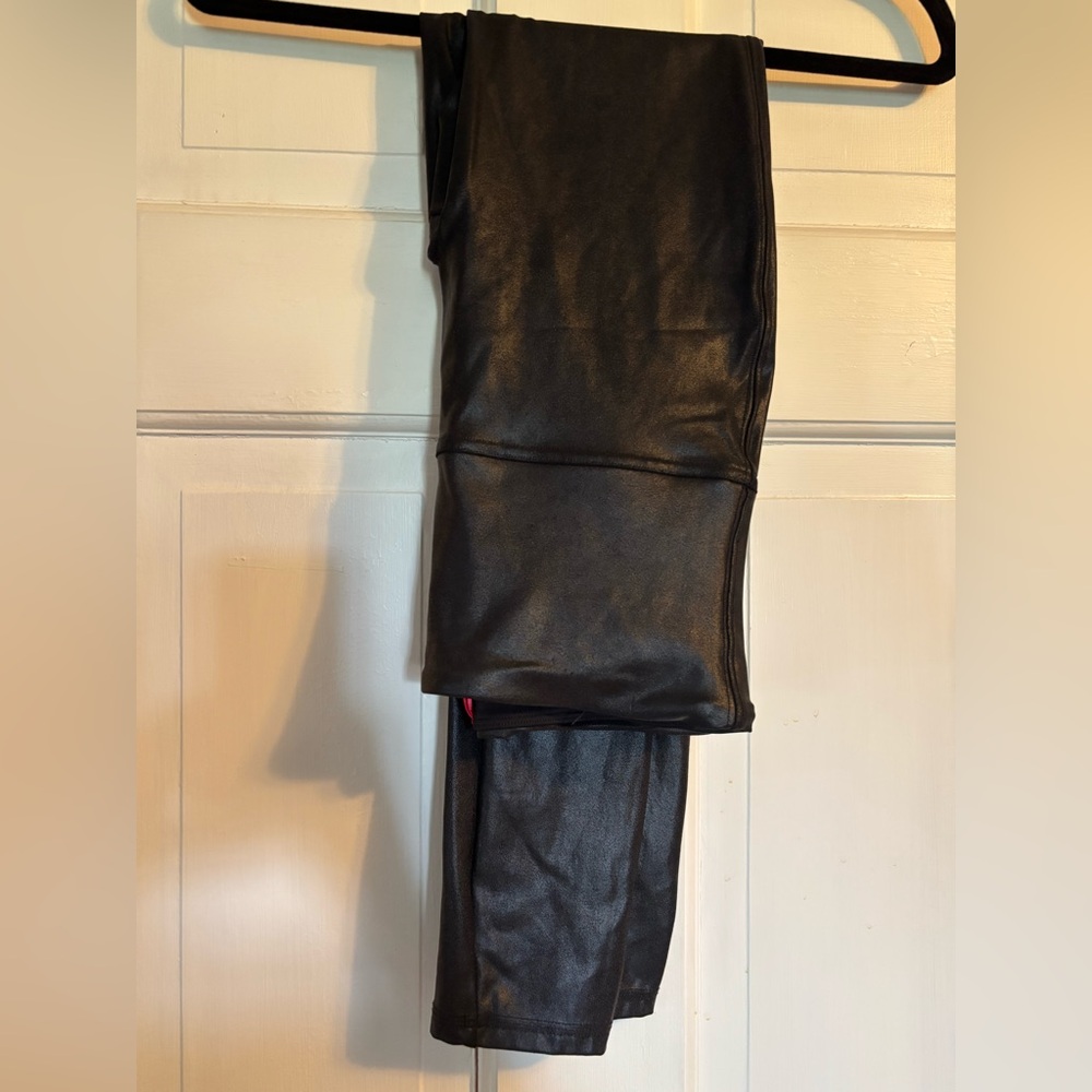 Spanx faux leather leggings - Picture 4 of 5
